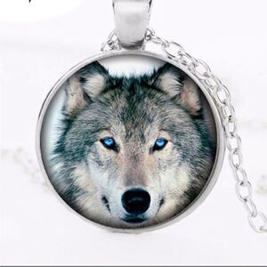 Blue Eyed Wolf Glass Cobachon Necklace 18” Stainless Steel